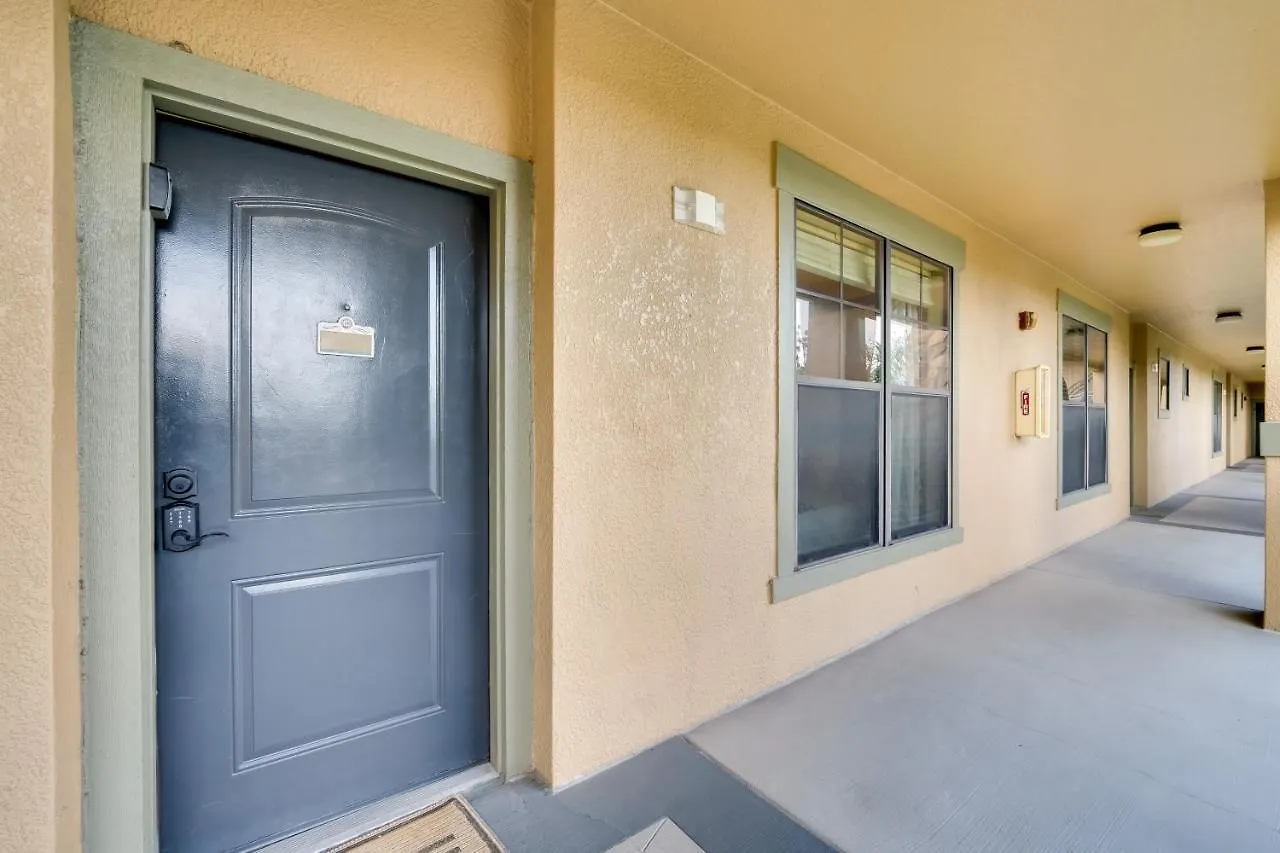 Apartment Davenport Vacation Rental With Pools, 9 Mi To Disney